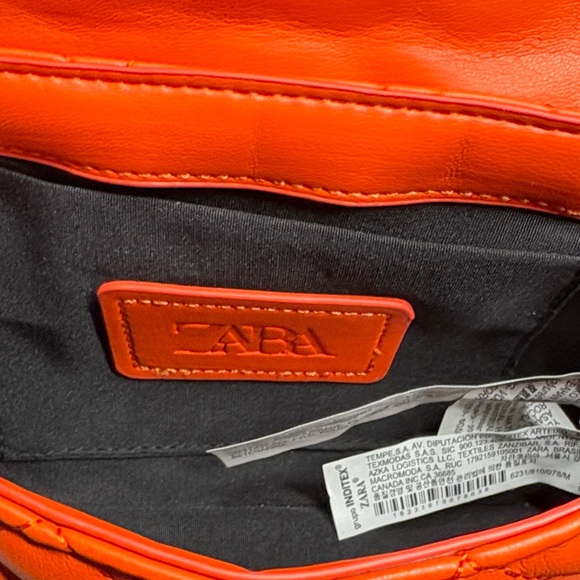 Zara Quilted Orange Chain Shoulder Bag - Picture 5 of 6